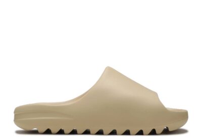 Yeezy Slides Sand
