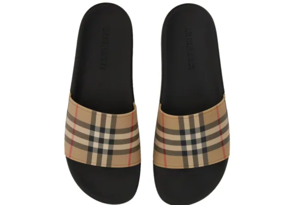 Burberry Vintage Check Slides Sandals