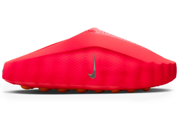 Nike Mind 001 Solar Red
