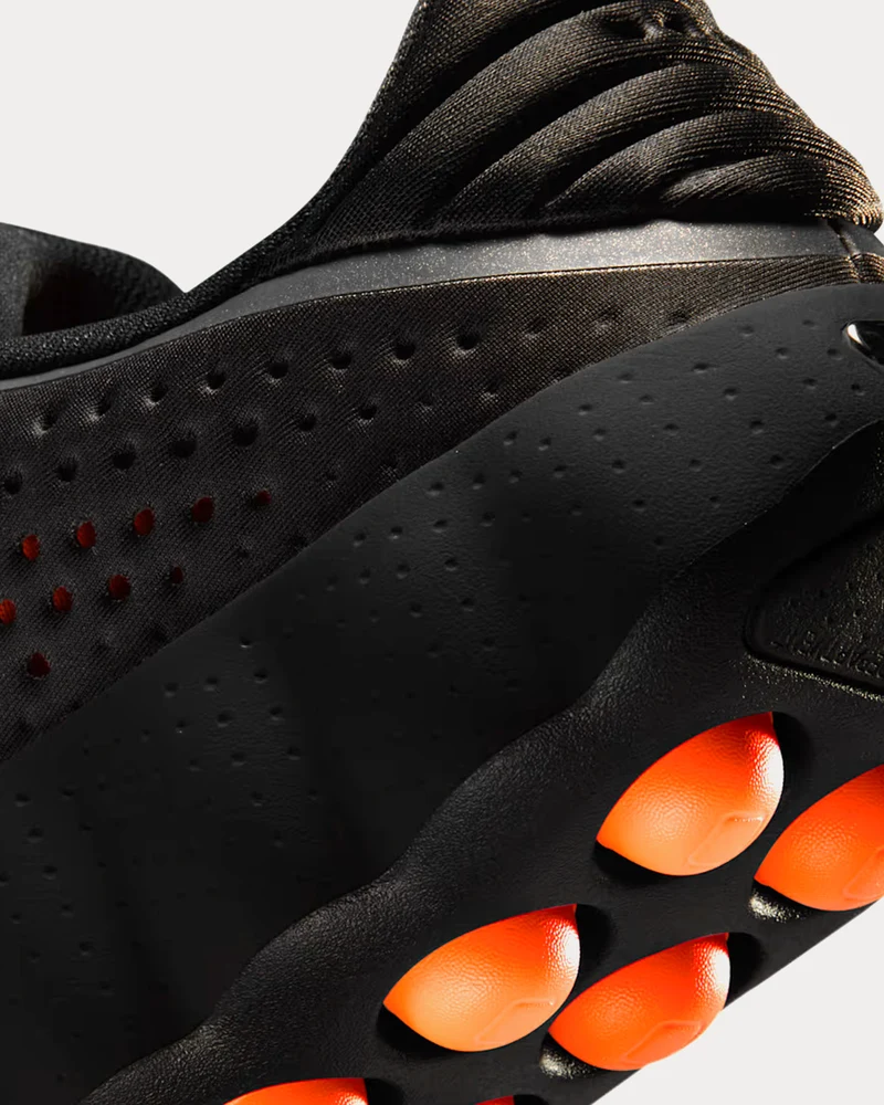 Nike Mind 002 Black Hyper Crimson - Image 4