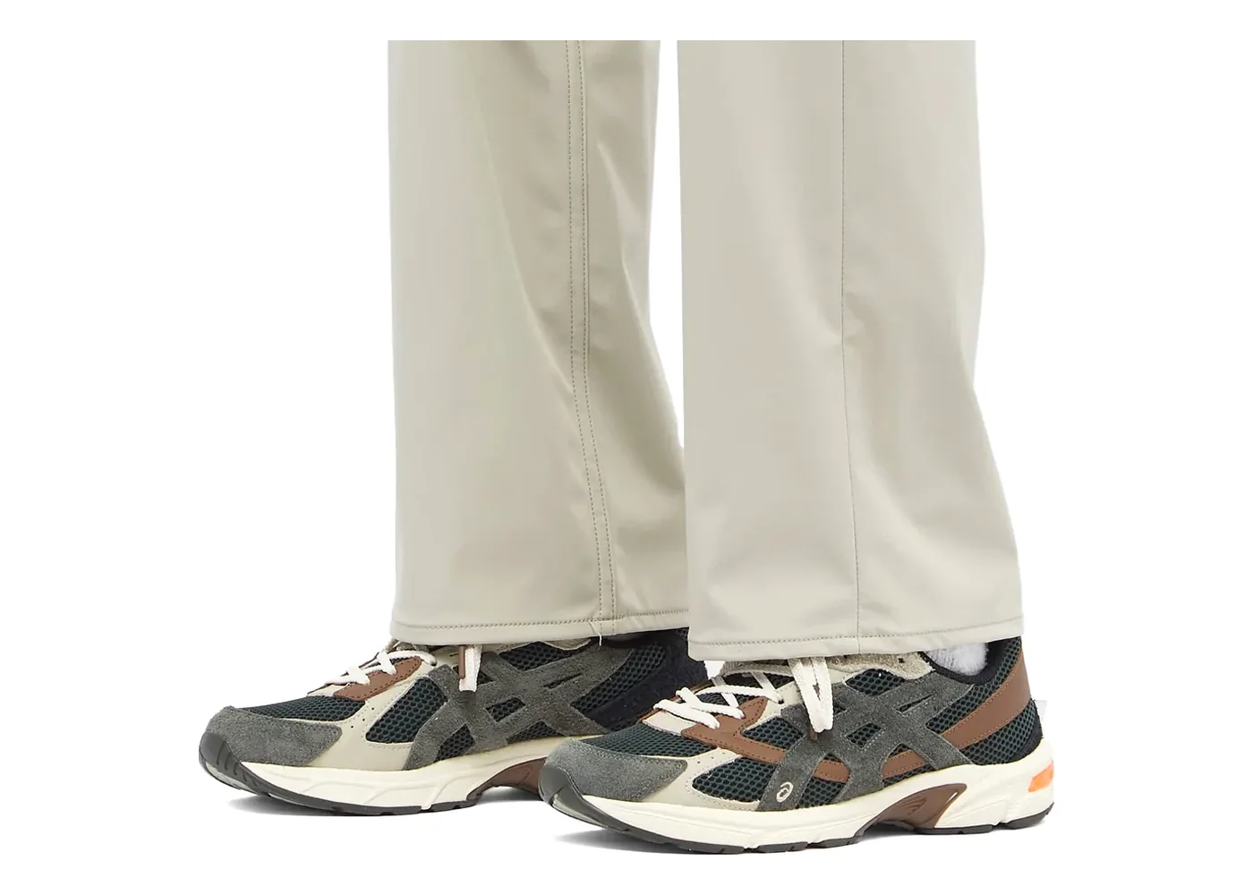 Asics GEL-1130 Hal Studios